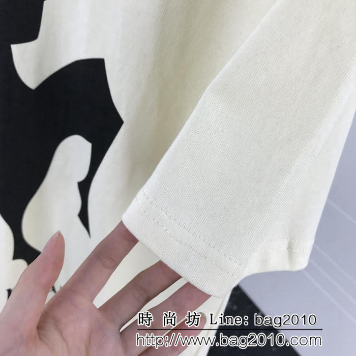 GUCCI古馳 19ss春季新款 人物吹嗩呐 後背花朵印花圖案 純棉汗布短袖 男女同款 ydi1736